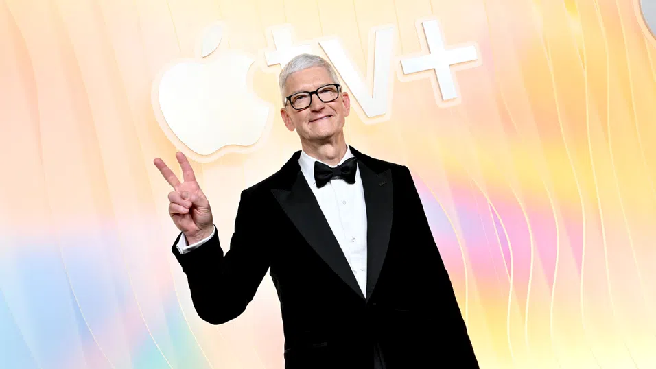 Рекордните продажби на iPhone изстрелват Apple към тримесечие с приходи от 144 млрд. долара