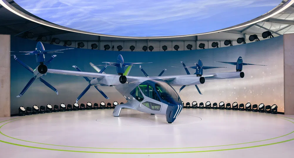 Ерата на електрическите въздушни таксита чука на вратата