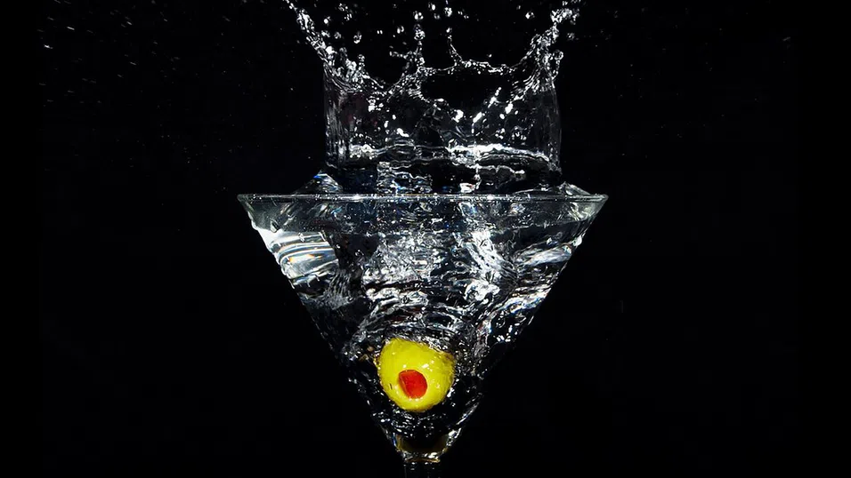 Гладиатор на вината: Защо вермутът е повече от съставка за коктейли