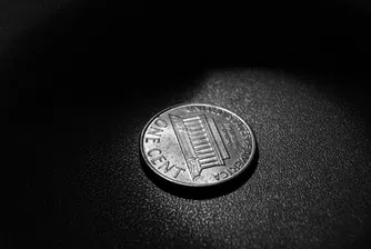 Сбогом, пени: Какъв ще бъде ефектът за търговците на дребно след изтеглянето на монетата