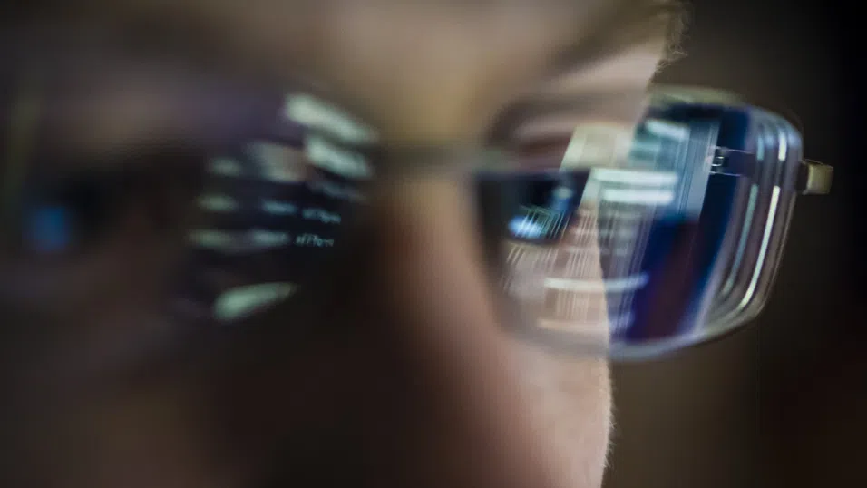 Имате скучни задачи на работа? Не е нужно да ги изорете наведнъж