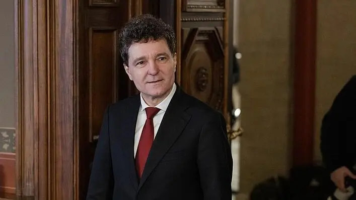 Румъния е на ръба на политическа криза след провала на коалиционните преговори