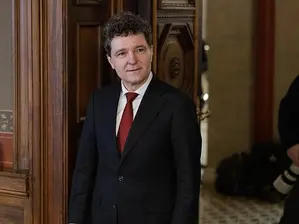 Румъния е на ръба на политическа криза след провала на коалиционните преговори
