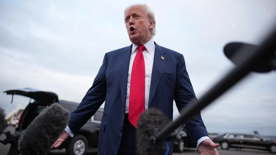 Неделна среща в Шотландия: Тръмп и Фон дер Лайен ще извадят картите след 4 месеца търговски преговори