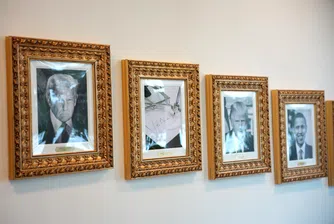 Защо Тръмп замени портрета на Джо Байдън с автопен в Белия дом?