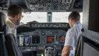 Микродрямка в кабината: Пилотите на европейски полети са все по-изтощени, но работят