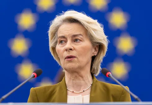 Фон дер Лайен призова САЩ и Иран да разрешат кризата в Ормузкия проток