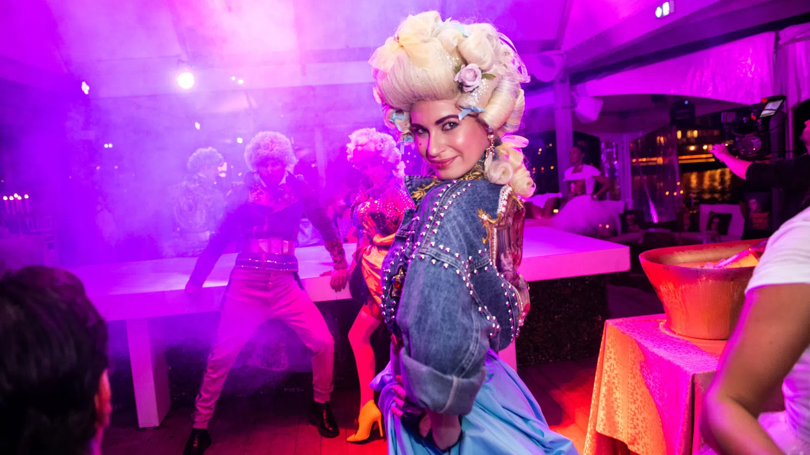 След месеци наред затворени вкъщи с малко възможности за социални