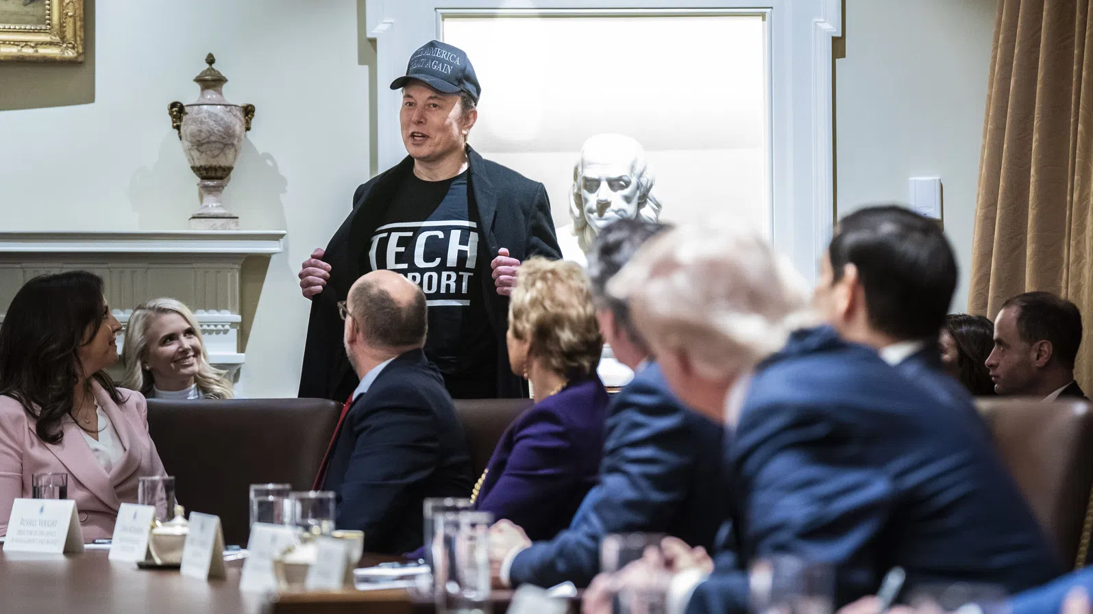 Мъск: Митата изкривяват пазарите. Опитах да разубедя Тръмп, но не успях