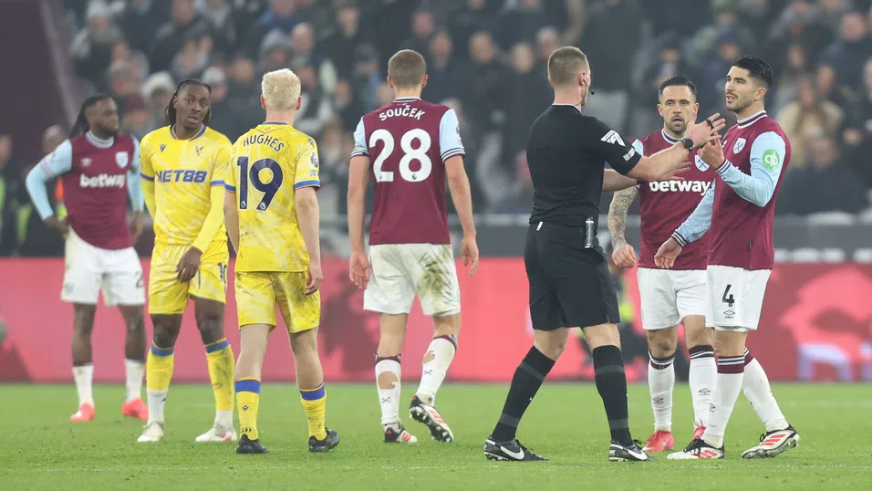 Придобиванията на европейски футболни клубове намаляват наполовина през 2024 г.