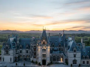 Най-великолепният дом в света: Имението на супербогаташа Вандербилт