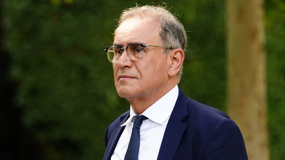 Рубини: Тръмп вероятно ще ескалира конфликта с Иран – рискът е стагфлация като през 70-те