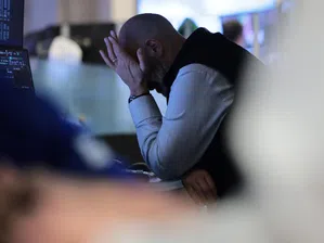 Тръмп удължава крайния срок за преговорите с Иран след разпродажбите на Уолстрийт