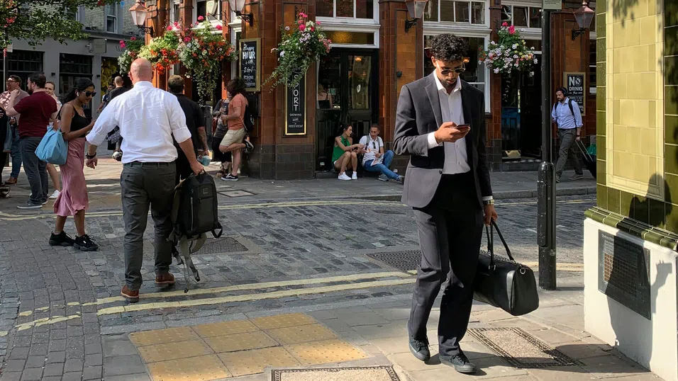 За десета година Лондон е най-желаната дестинация за експати