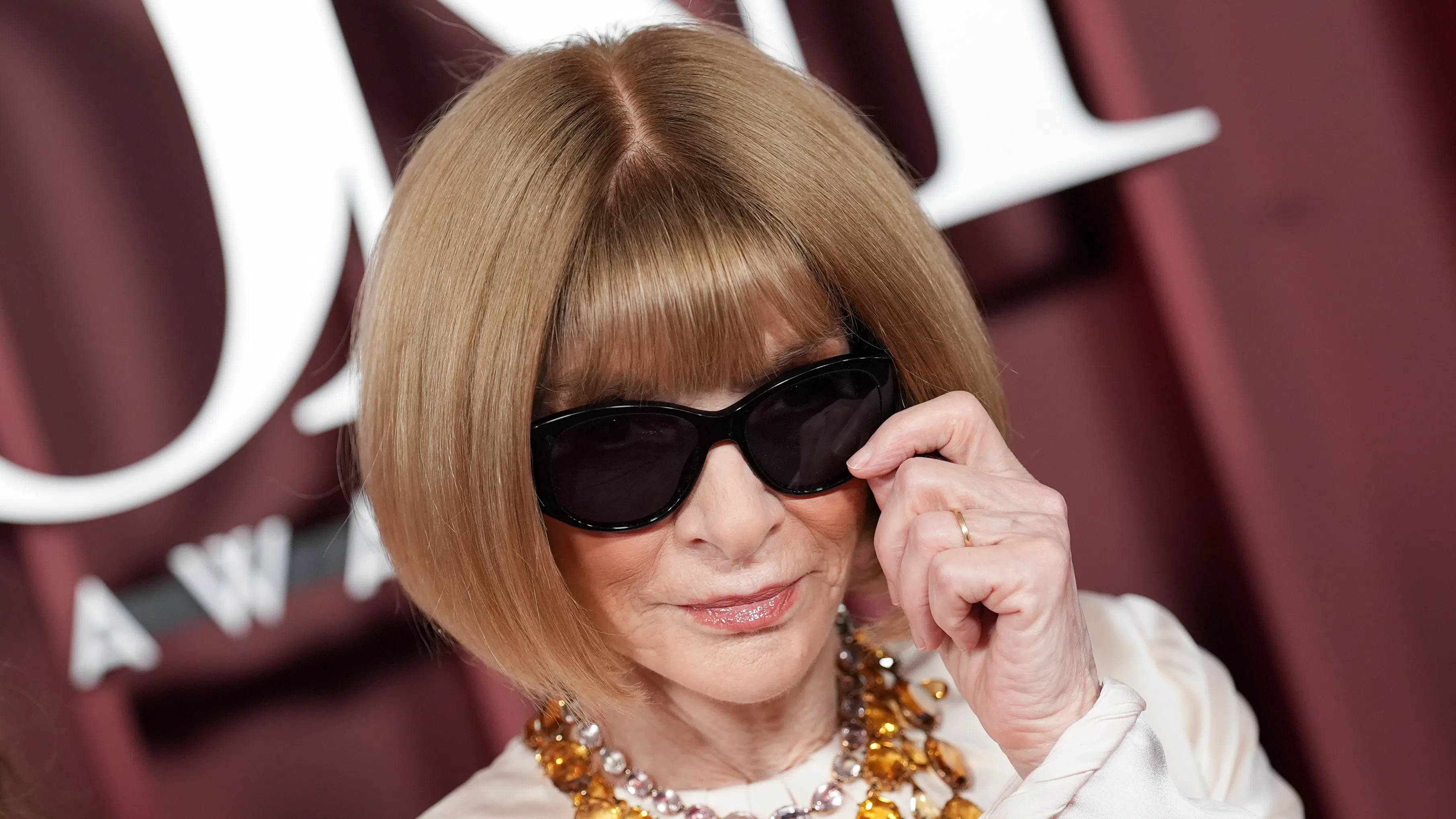 След 37 години на върха: Анна Уинтор се оттегля като главен редактор на Vogue