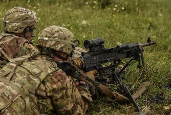 Модернизацията на Бундесвера започва с анкета – но ще върне ли задължителната казарма