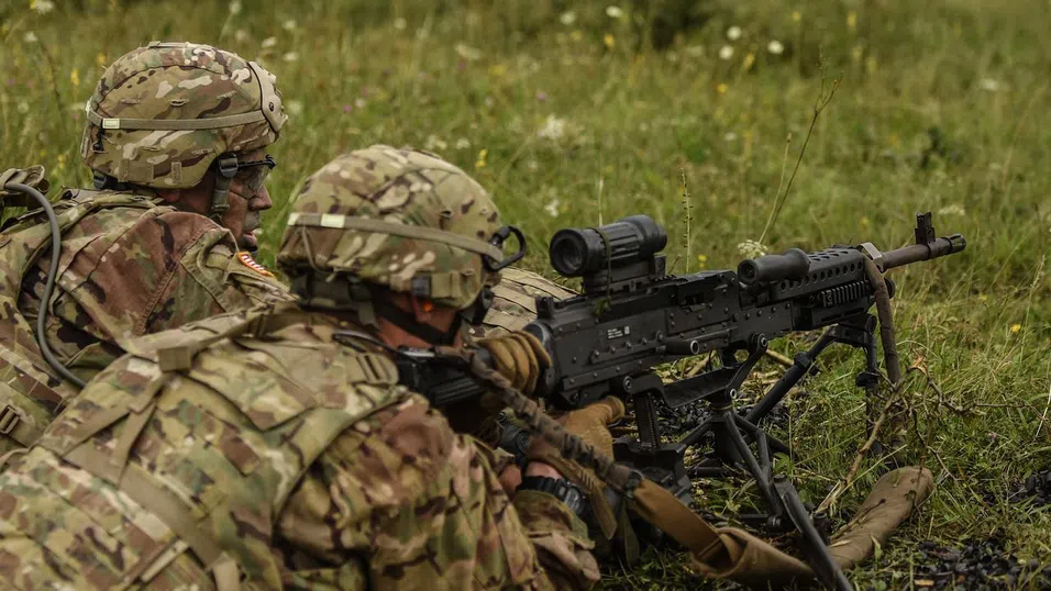 Модернизацията на Бундесвера започва с анкета – но ще върне ли задължителната казарма