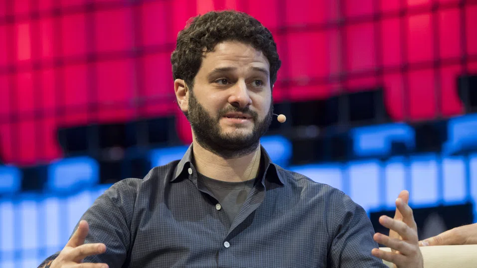 Съоснователят на Facebook: Преструвах се ден след ден с маската на главен директор