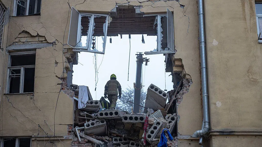 Пред жилищния комплекс Кадор в Одеса само на 500 метра