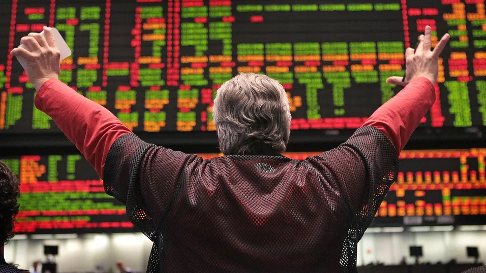 S&P 500 удари 7 000 пункта за първи път