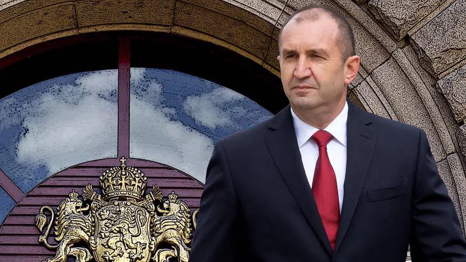 КС прекрати предсрочно пълномощията на президента Румен Радев