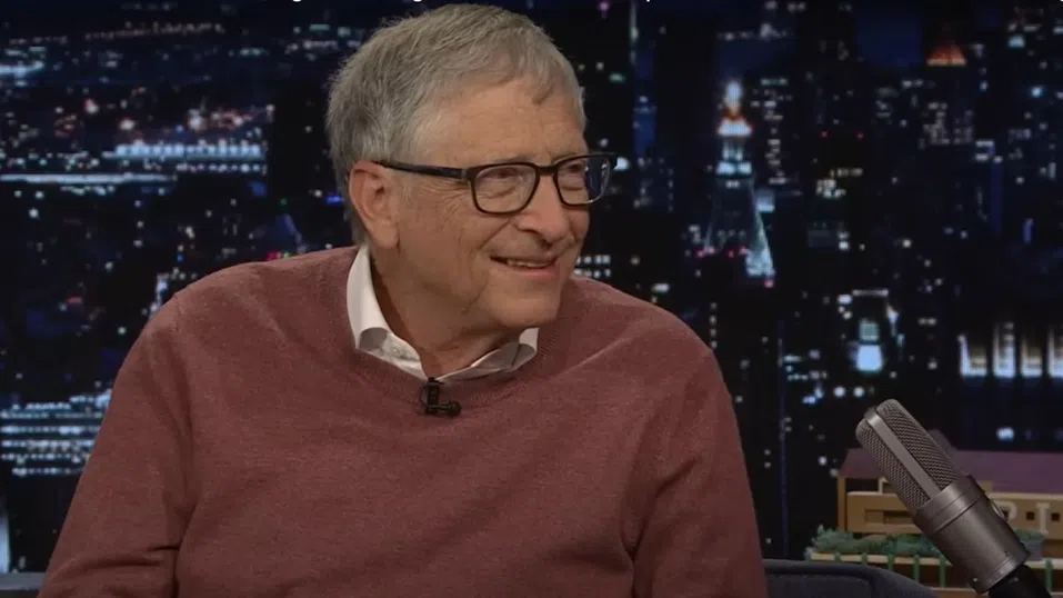 Бил Гейтс: AI ще замени лекарите и учителите до 10 години