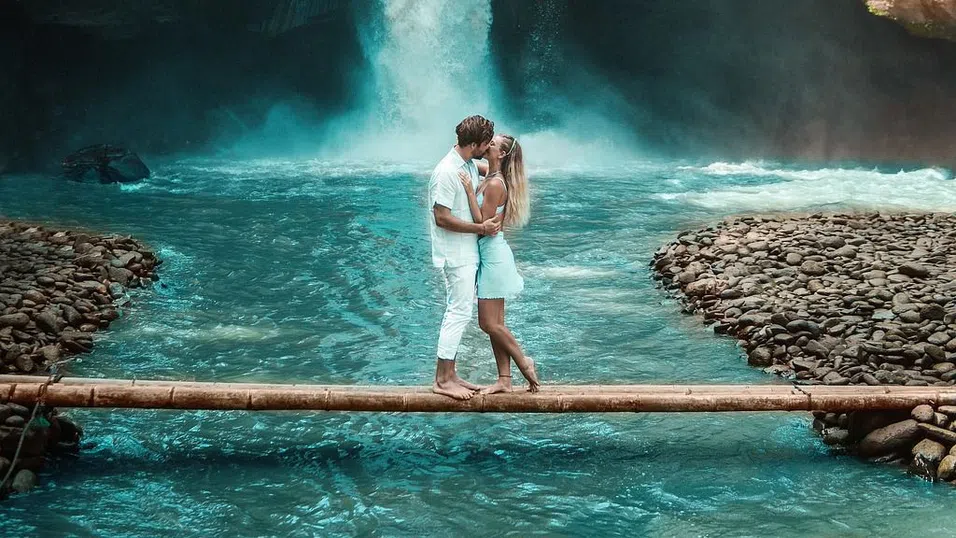 Партито на Бали не е това, което беше: Островът затяга контрола над туристите