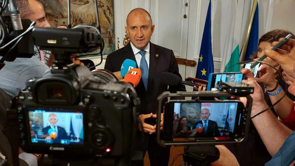 Президентът започва консултации с парламентарните групи в НС от понеделник, 15 декември