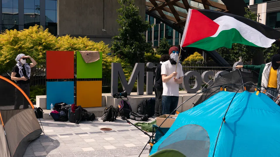 Първо Google, сега и Microsoft - служителите на технологичните гиганти се бунтуват заради Газа
