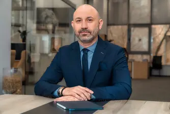 „Отговорният бизнес започва отвътре - хората са двигател на устойчивата промяна“: Валентин Илиев, изпълнителен директор на ЛЕВ ИНС