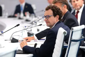 Тръмп и Aмодей търсят общ език в разгара на спора за AI