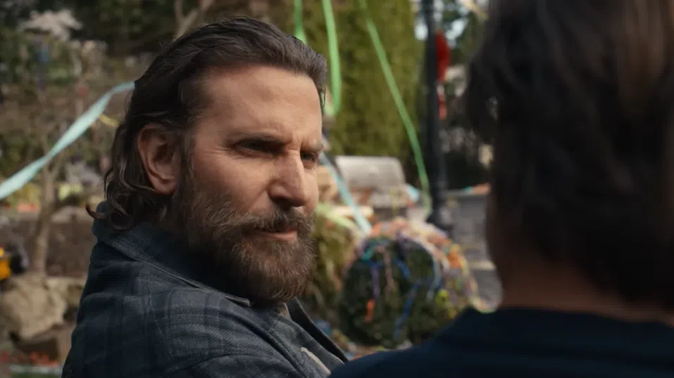 Когато Брадли Купър режисира: Историята на един комик… която не е съвсем весела