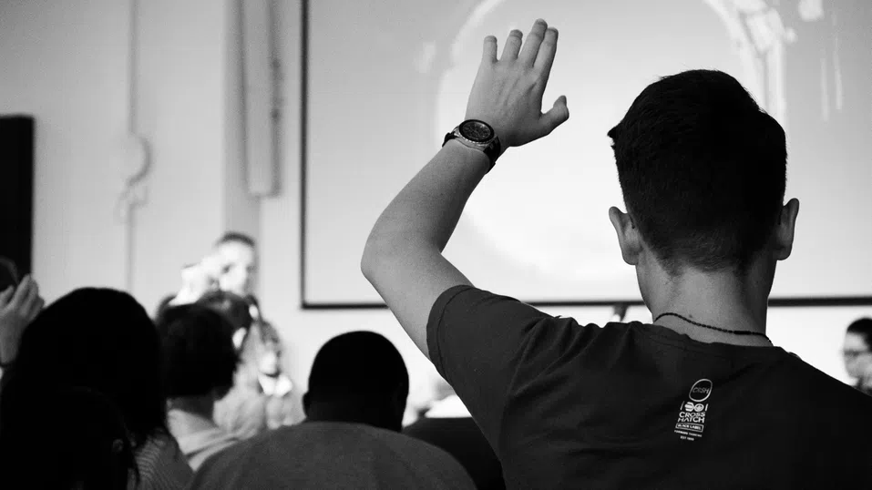 Ученето с ChatGPT води до загуба на паметта и лоши оценки, твърди ново изследване