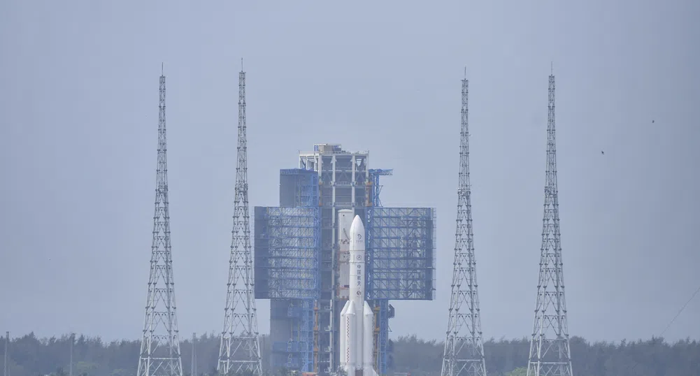 Китай атакува далечната страна на Луната