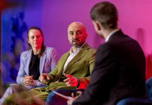 Войната срещу вятъра: Как хибридната пропаганда спира евтиния ток