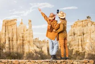 Останете свързани дори от „другия край на света“ с още по-добри роуминг условия от А1