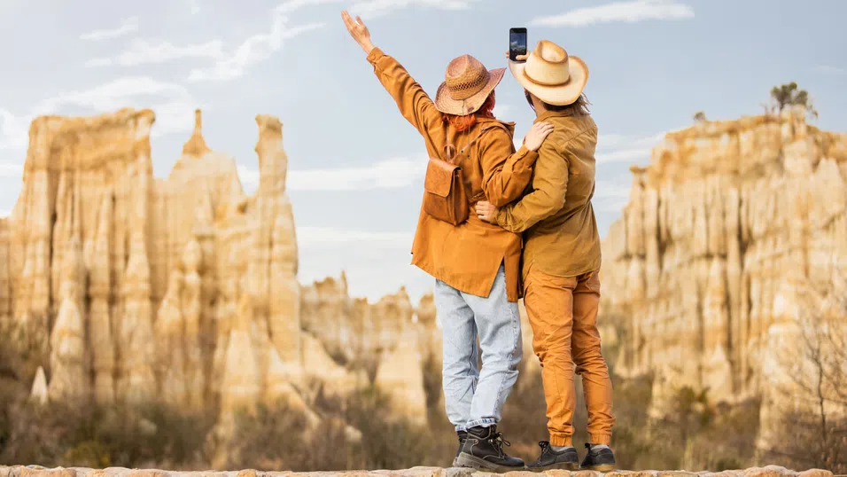 Останете свързани дори от „другия край на света“ с още по-добри роуминг условия от А1