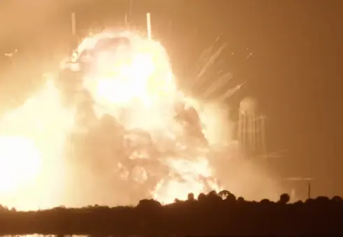 Ракета на Blue Origin експлодира по време на тест
