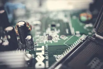 Акциите на Dell се изстрелват с 39% след впечатляващи тримесечни резултати