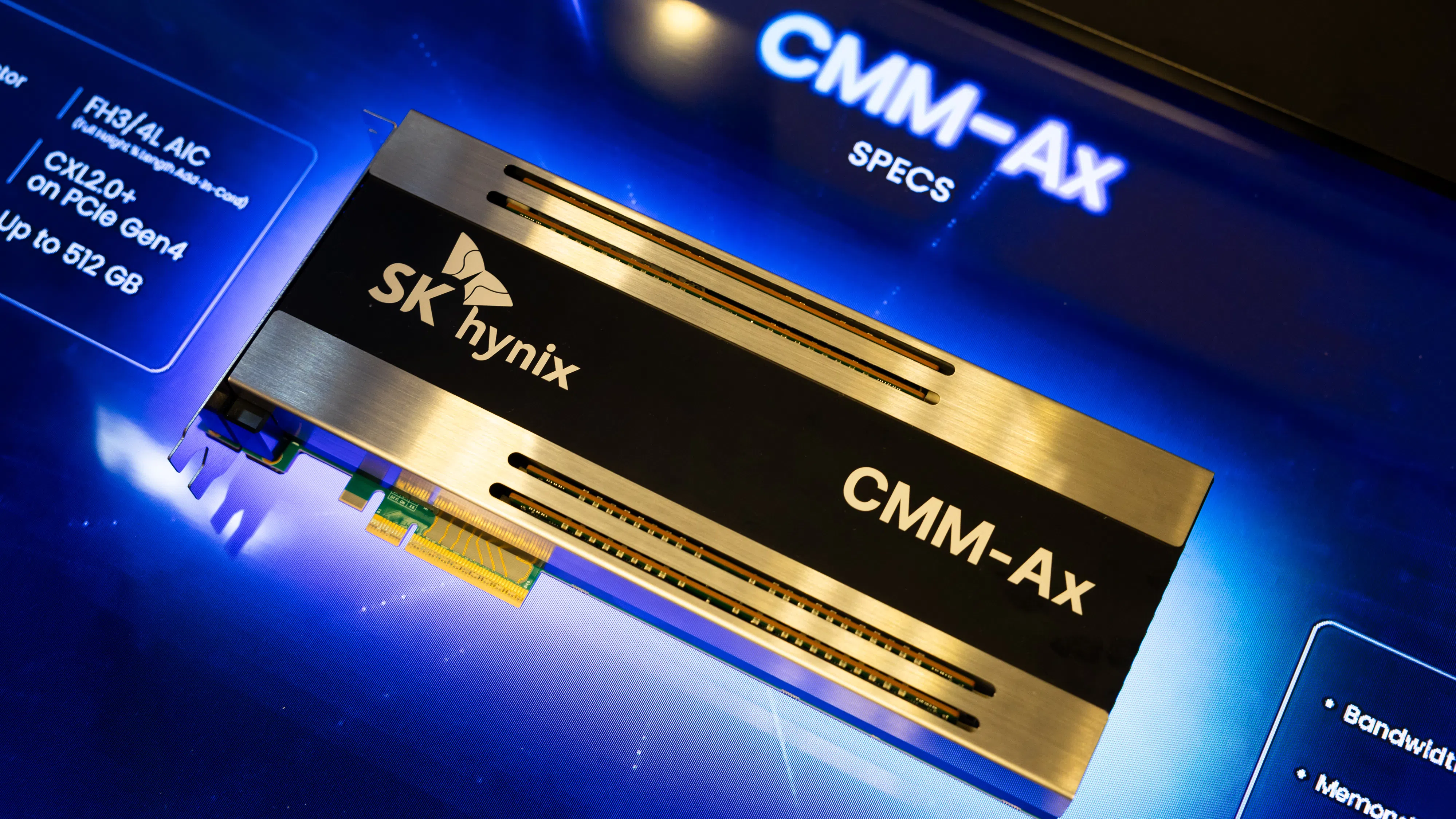 Рекордни печалби за SK Hynix: търсенето на високопроизводителни чипове изпреварва предлагането