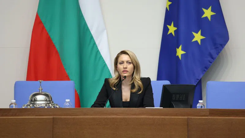 Едно политическо лице не бива да бъде служебен премиер защото