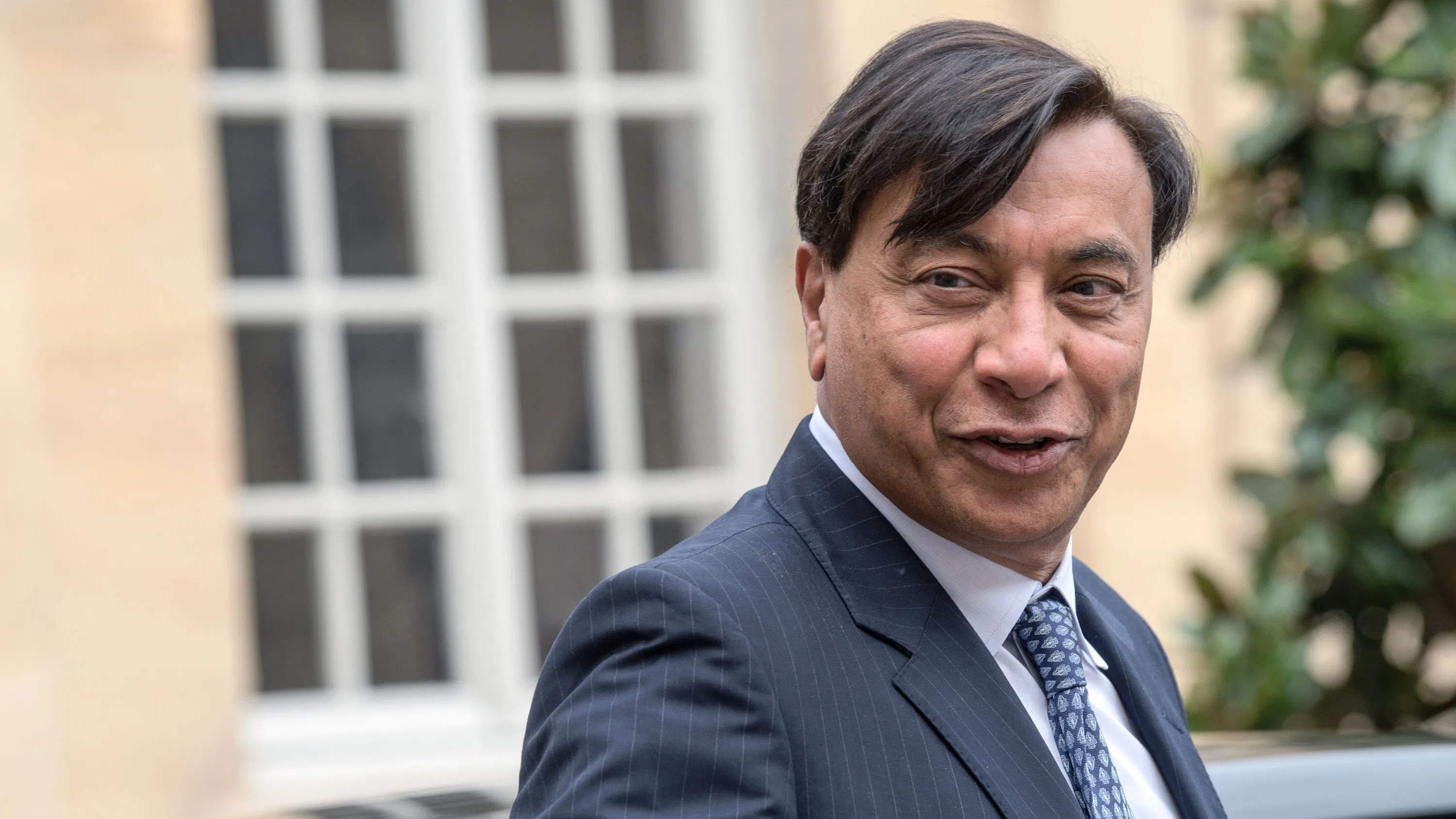 FT: Енергийната компания на Лакшми Митал е купувала руски петрол, транспортиран с кораби в черния списък