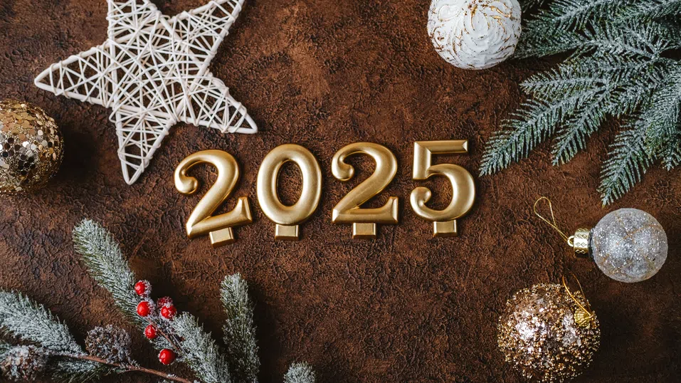 Блясъкът на новогодишните обещания: 5 причини да инвестираме в безналично злато