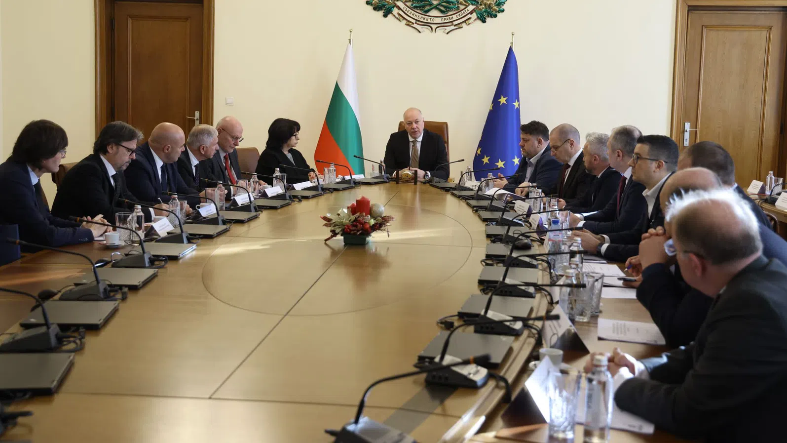 КЗП и НАП: При необосновано покачване на цените се реагира своевременно, налагат се санкции