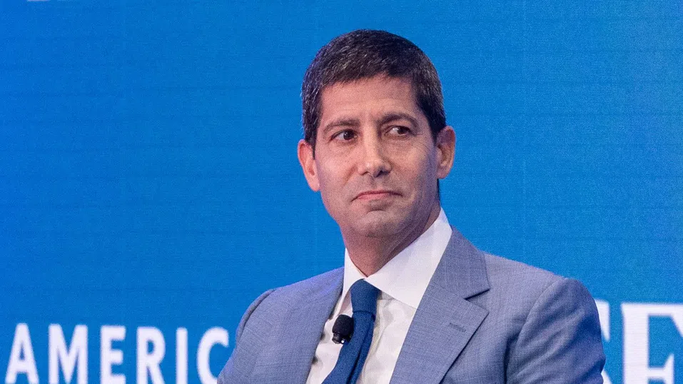 Номинираният за председател на Фед Кевин Уорш разкри активи за над $100 млн.