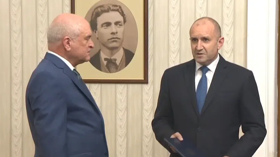 Президентът Румен Радев възложи на Димитър Главчев да предложи състав на служебно правителство