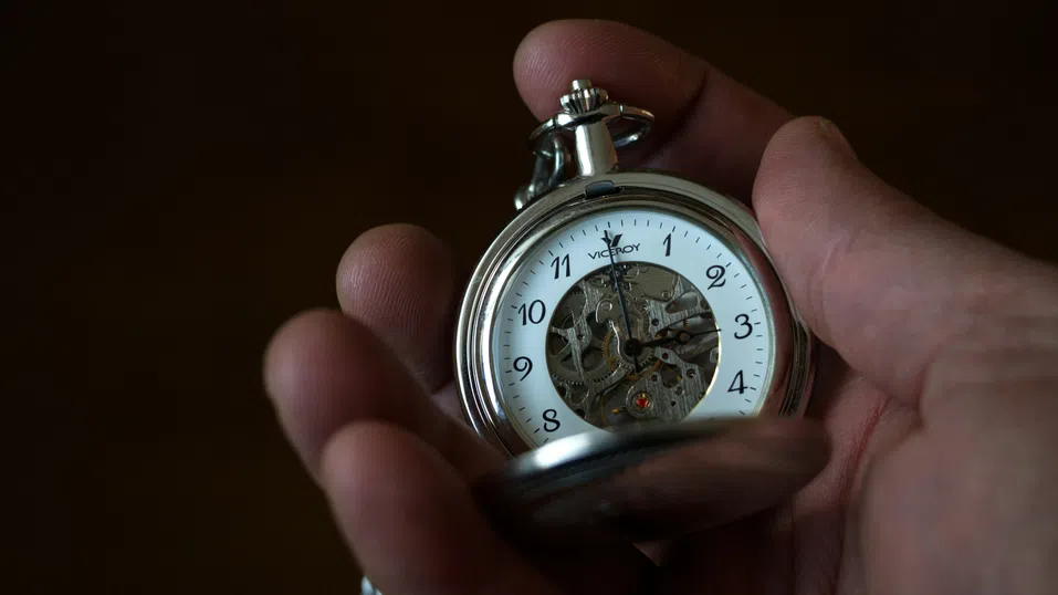 Лятно време: Тази нощ местим часовниците с един час напред