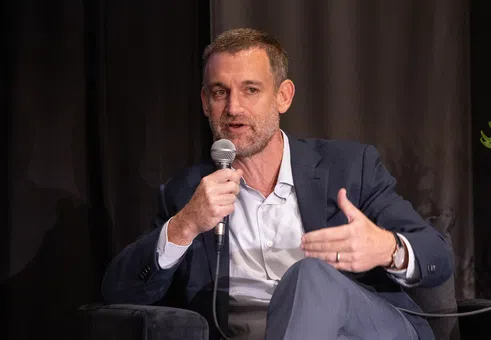 Джон Арнолд твърди, че е разгадал фондовите пазари. Формулата му е изненадващо проста