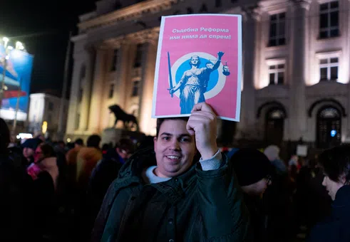 Нов доклад: Управляващите в България „последователно и умишлено“ подкопават върховенството на закона