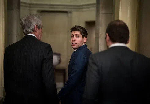 Сам Алтман призна, че OpenAI е прибързал със сделката с Пентагона и преразглежда условията